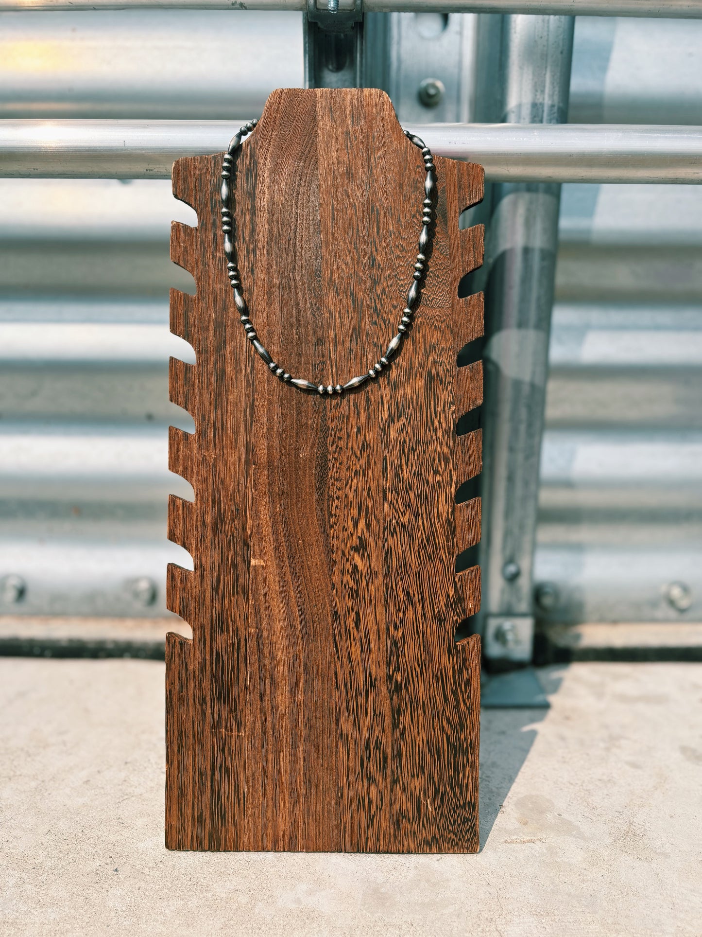 Navajo Pearl & Torpedo Necklace