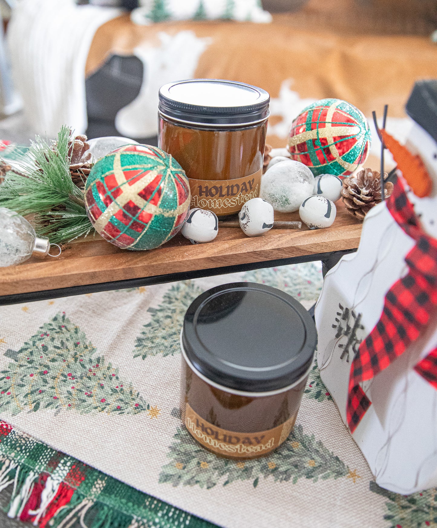 Holiday Homestead Candle