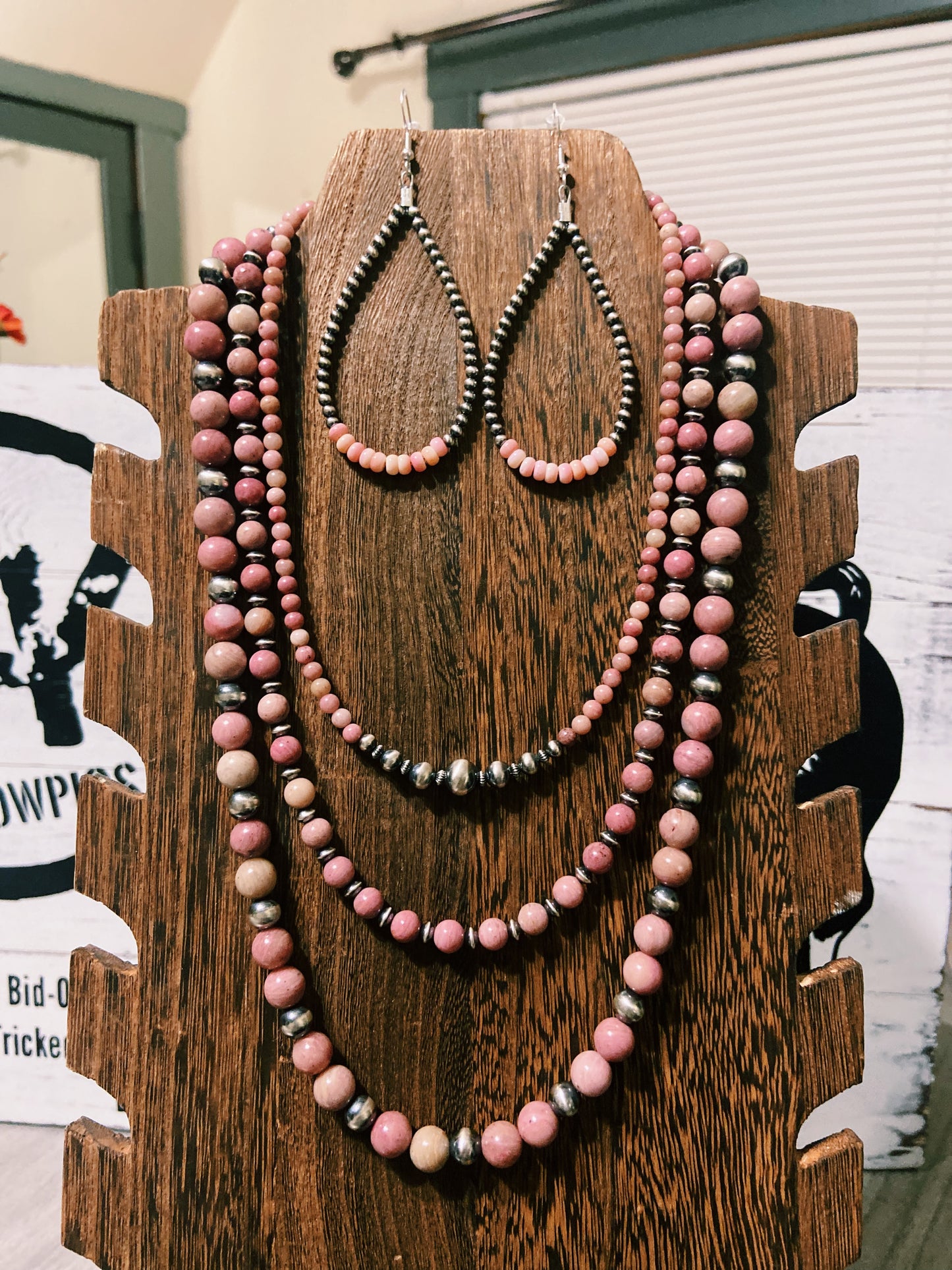 Pink Conch & Navajo Pearl Earrings