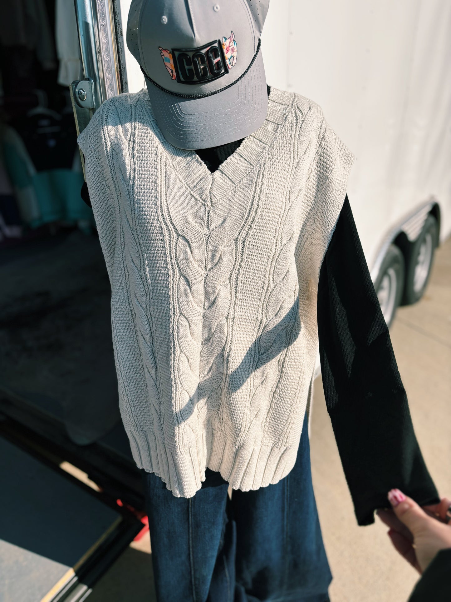 Oatmeal V-Neck Shoulder Sweater Vest