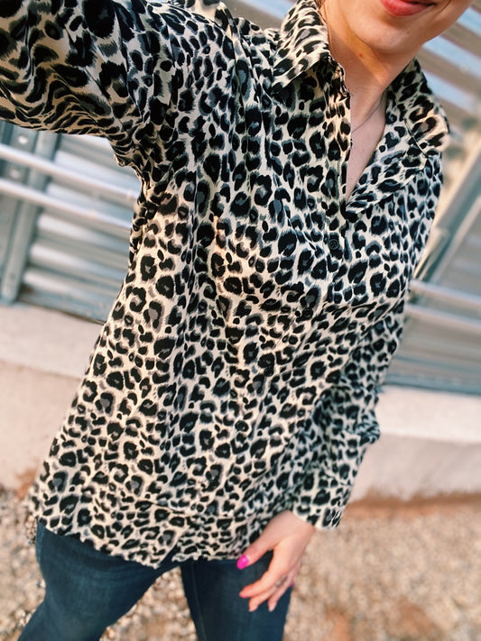 Cheetah Print Show Shirt