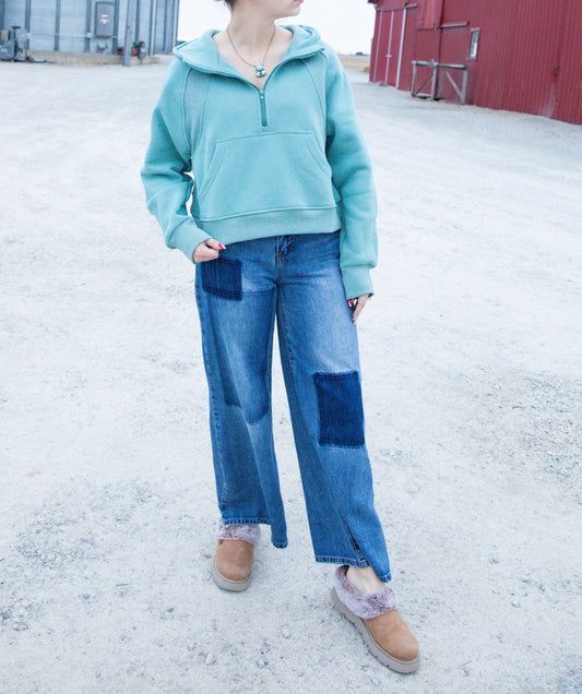 Pale Blue / Turquoise Quarter Zip Pullover