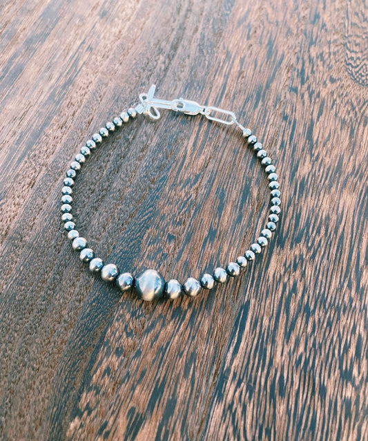 Navajo Pearl Bracelet