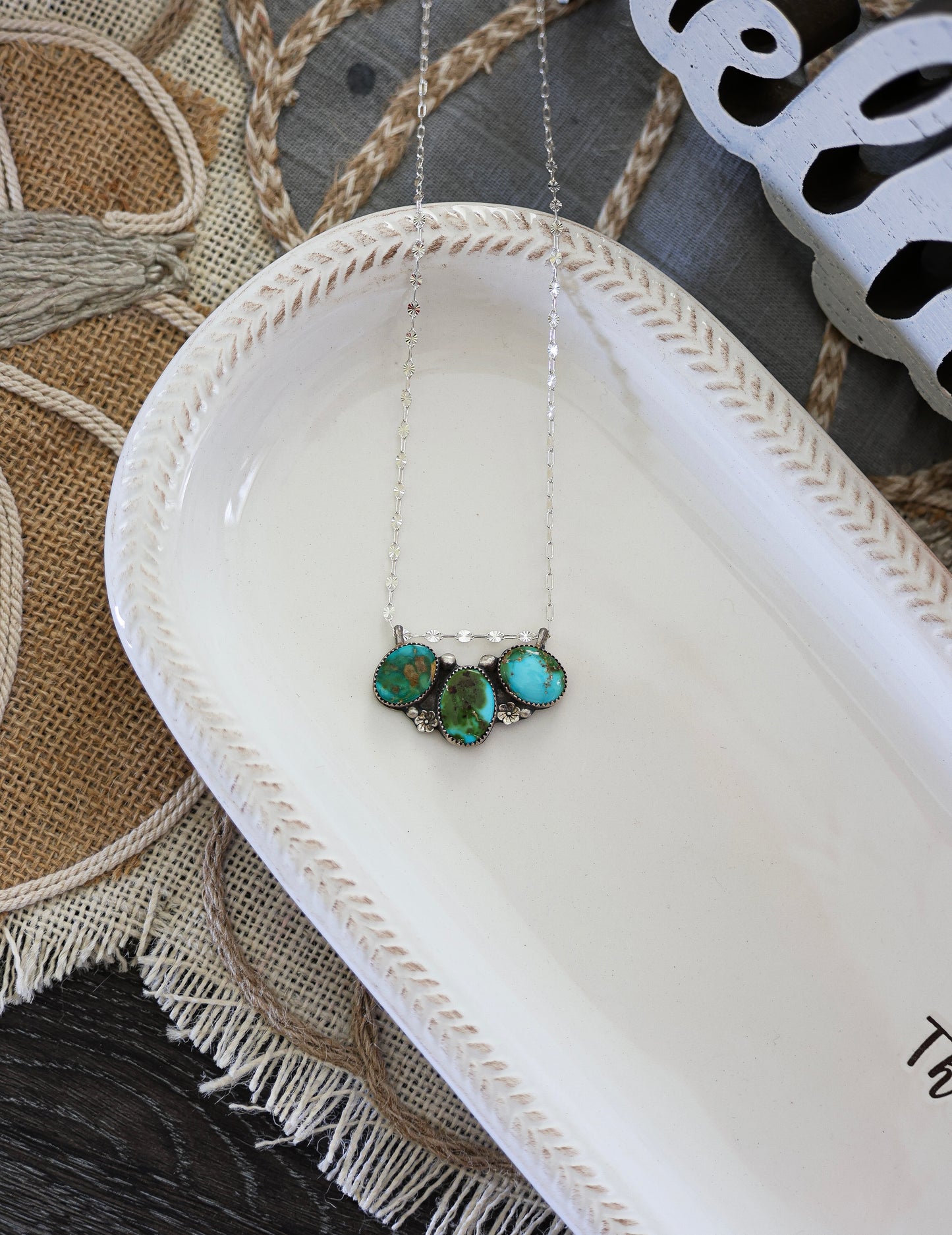 Sonoran Gold Floral 3 Stone Bar Necklace