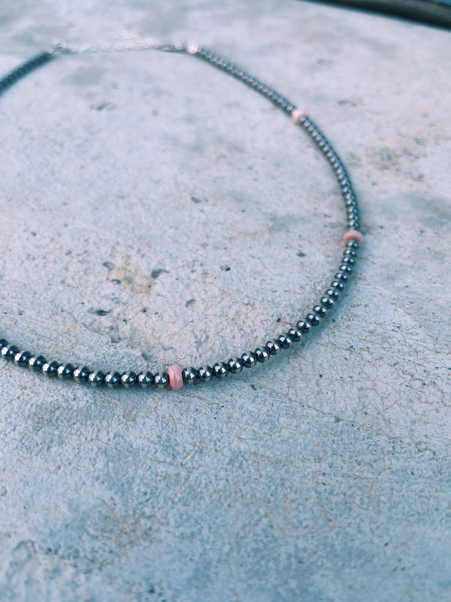 Navajo Pearl & Pink Conch Choker