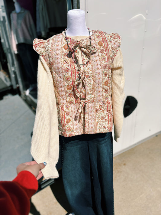 Floral Patterned Flutter Sleeve Quilted Vest